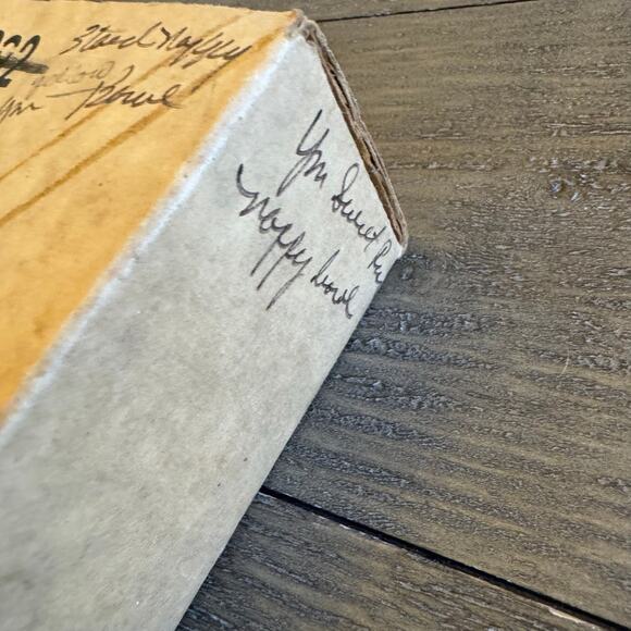 Tiara Indiana Glass VTG 3-Toed Nappy Sweet Pear Glass Dish Bowl 10186 w/Box - Picture 10 of 14